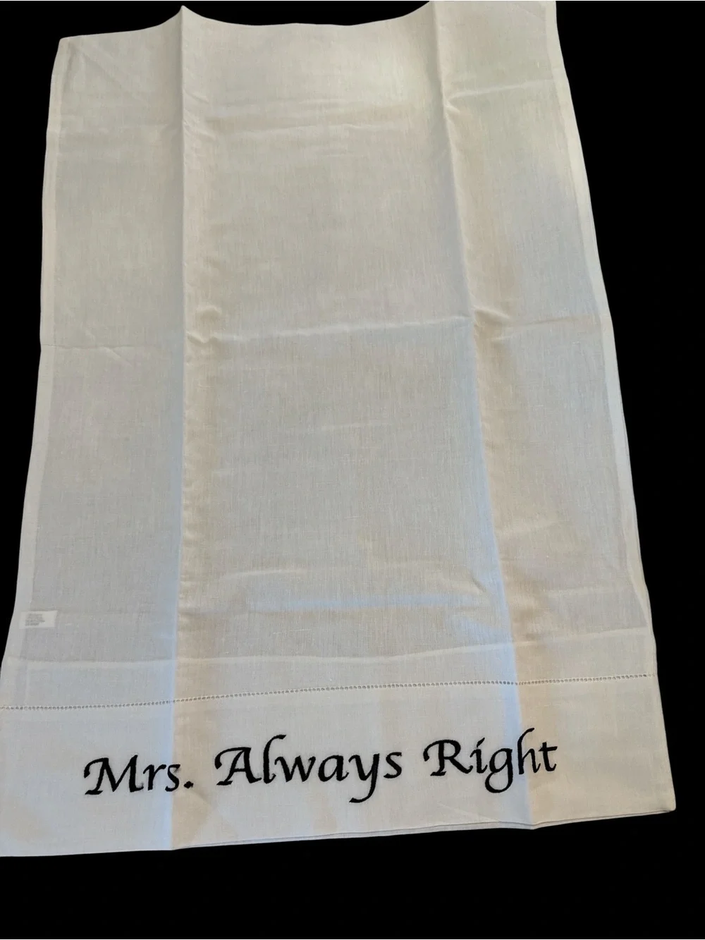 Mr & Mrs Wedding pillowcases “Mr. Right / Mrs. Always Right” White embroidered